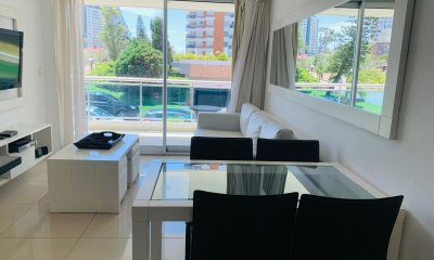 SOL Y LUNA II PUNTA DEL ESTE VENTA DE APARTAMENTO DE 1 DORMITORIO BRAVA