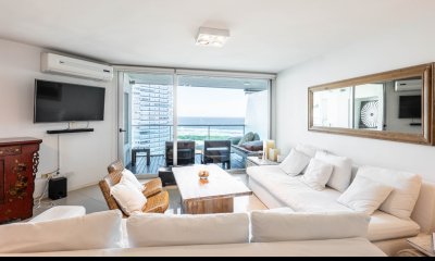 PENTHOUSE EN VENTA DE 3 DORMITORIOS EN VENTA EN BRAVA PUNTA DEL ESTE