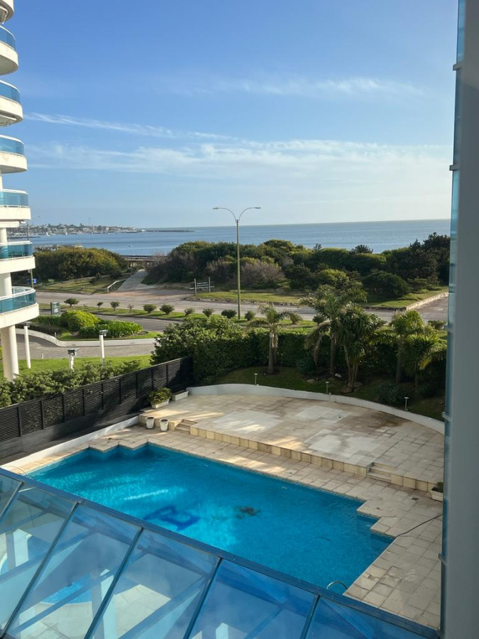  VENTA APARTAMENTO DE 3 SUITES + DEPENENDECIA PUNTA DEL ESTE