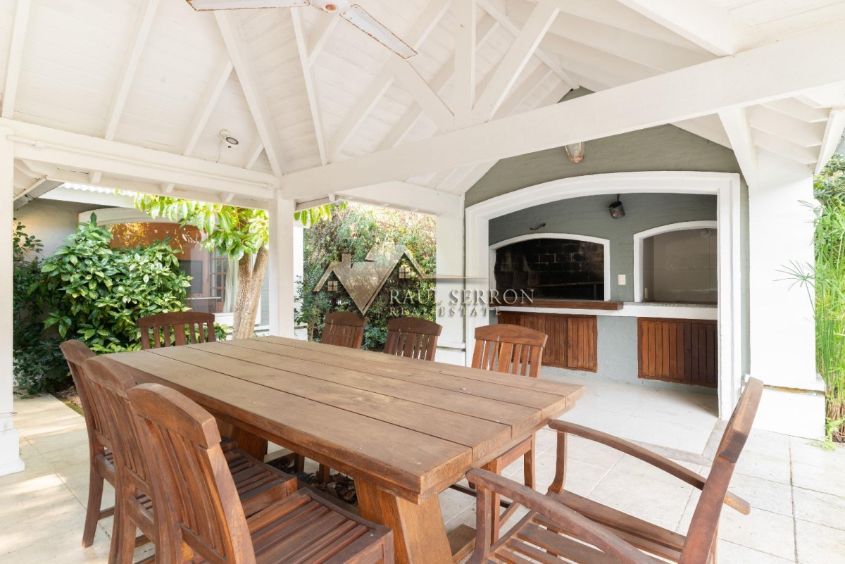 Casa ID.3454 - CASA EN VENTA Y ALQUILER DE 7 DORMITORIOS EN MONTOYA LA BARRA