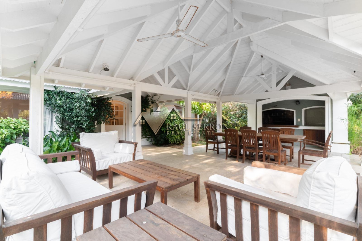 Casa ID.3454 - CASA EN VENTA Y ALQUILER DE 7 DORMITORIOS EN MONTOYA LA BARRA