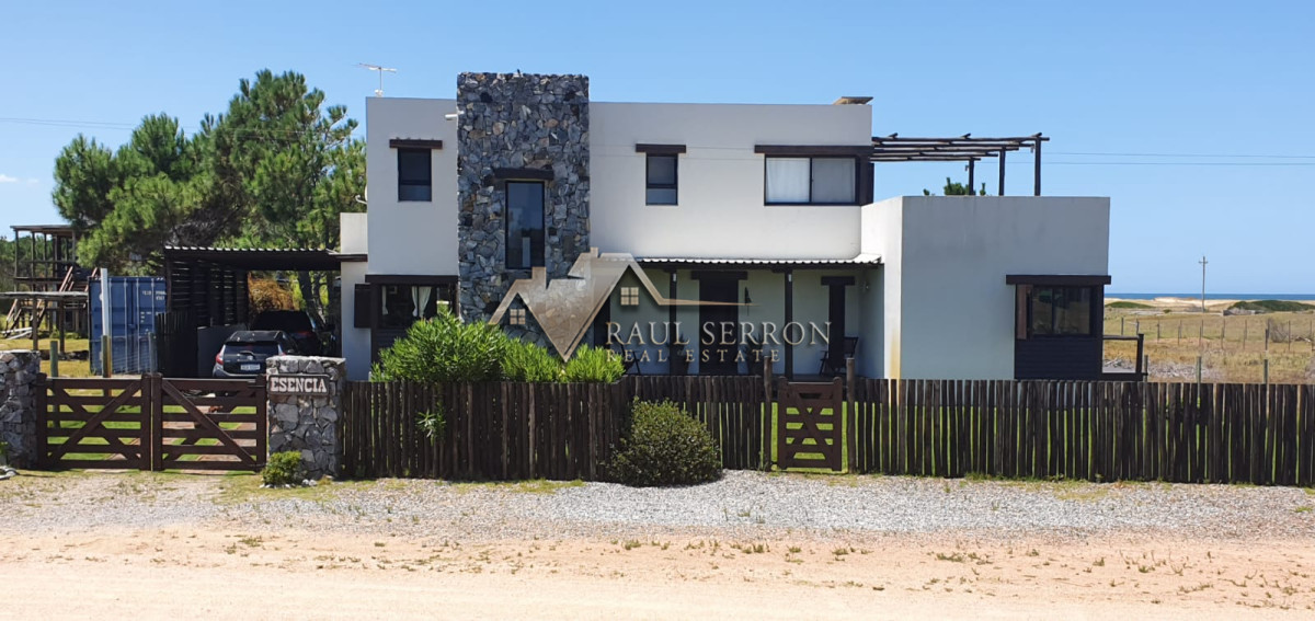Casa ID.209 - VENTA DE CASA DE 4 DORMITORIOS EN JOSE IGNACIO PUNTA DEL ESTE