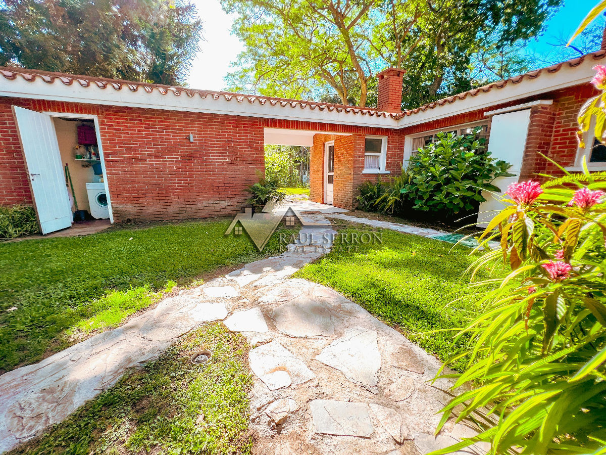 Casa ID.1121 - Casa - Playa Mansa