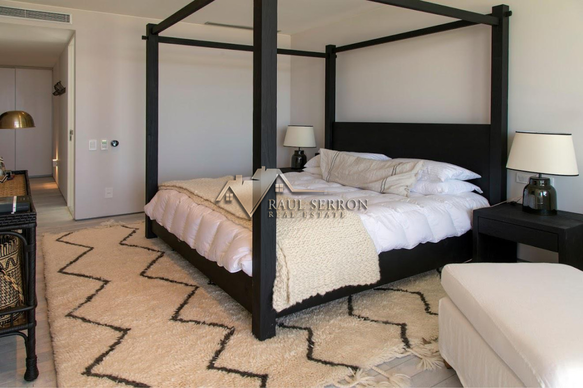 Casa ID.3453 - HERMOSA CASA EN VENTA Y ALQUILER EN SAN VICENTE JOSÉ IGNACIO 5 DORMITORIOS 