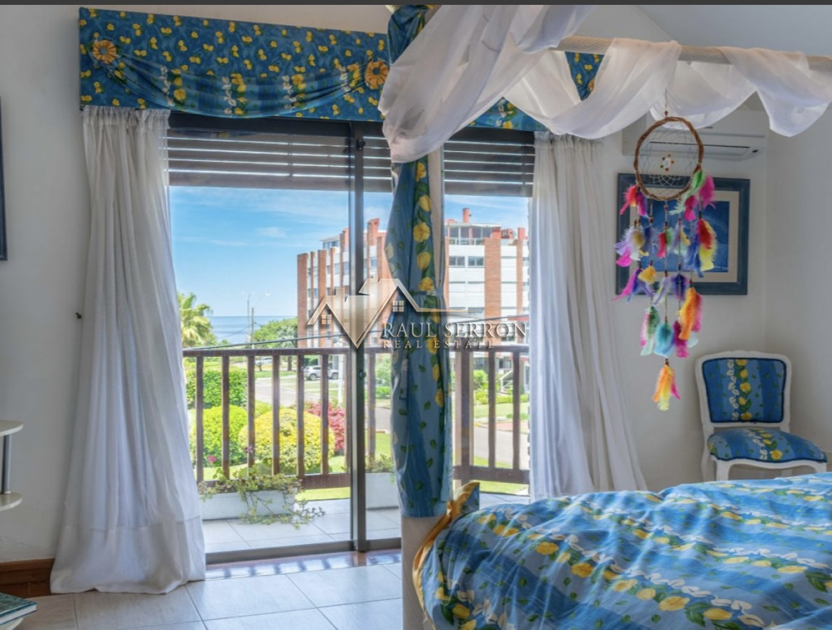 Casa ID.3531 - CASA EN VENTA Y ALQUILER TEMPORAL DE 5 DORMITORIOS EN SUITE Y DEPENDENCIA DE SERVICIO