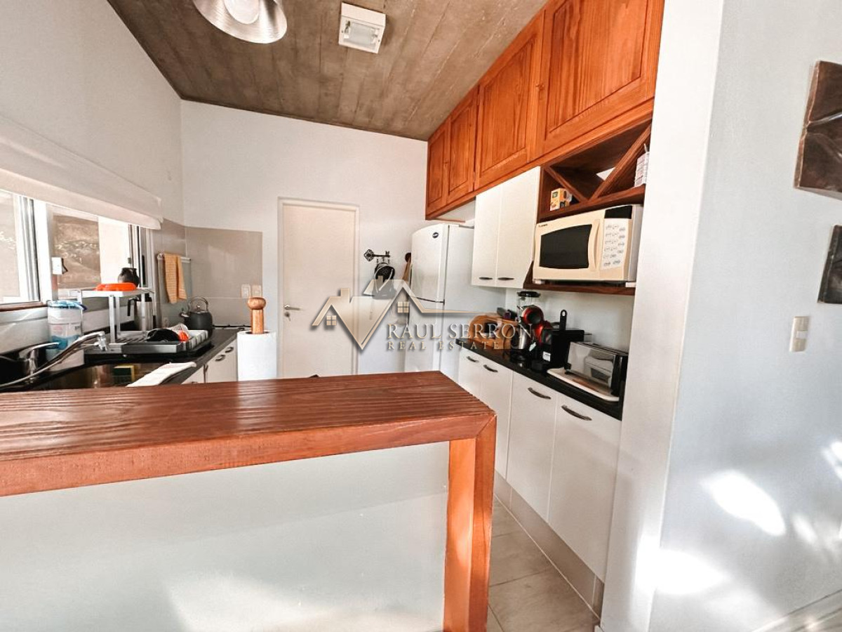Casa ID.2899 - CASA EN MONTOTA UBICADA A METROS MAR EN VENTA DE 3 DORMITORIOS 