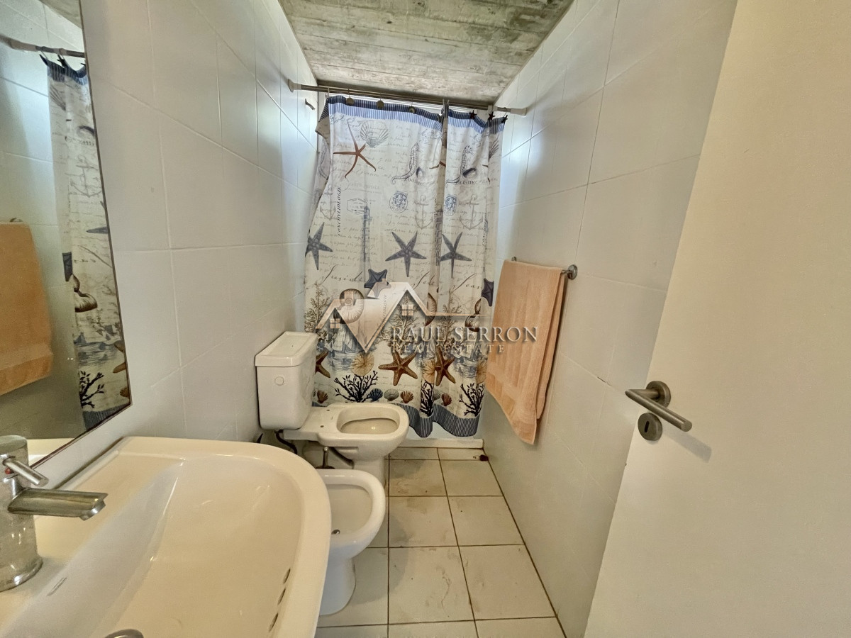 Casa ID.1778 - VENTA DE CASA DE 5 DORMITORIOS EN BARRIO PRIVADO LA ARBOLADA PUNTA DEL ESTE