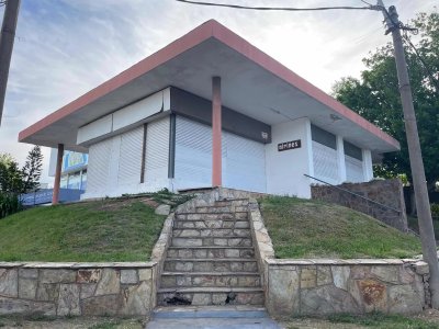VENTA DE CASA DE 3 DORMITORIOS EN MANSA PUNTA DEL ESTE 