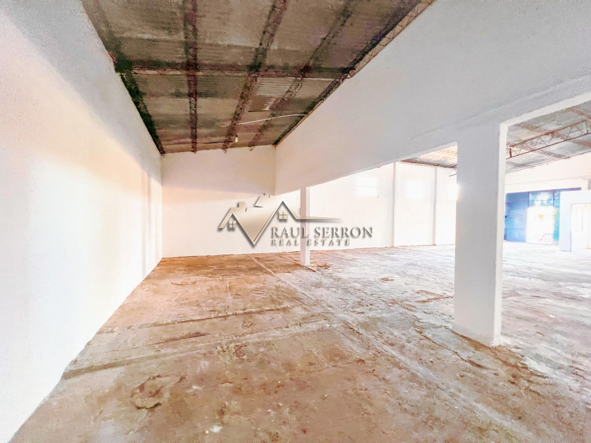 Local Comercial ID.1038 - Local - Maldonado