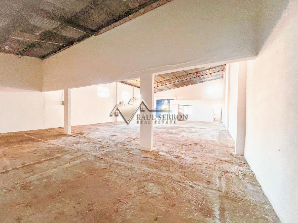 Local Comercial ID.1038 - Local - Maldonado