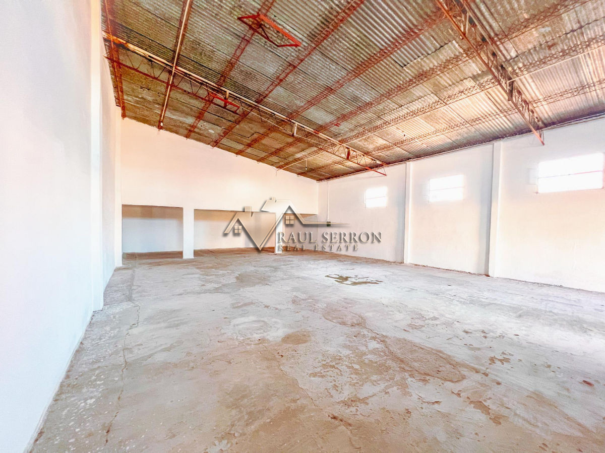 Local Comercial ID.1038 - Local - Maldonado