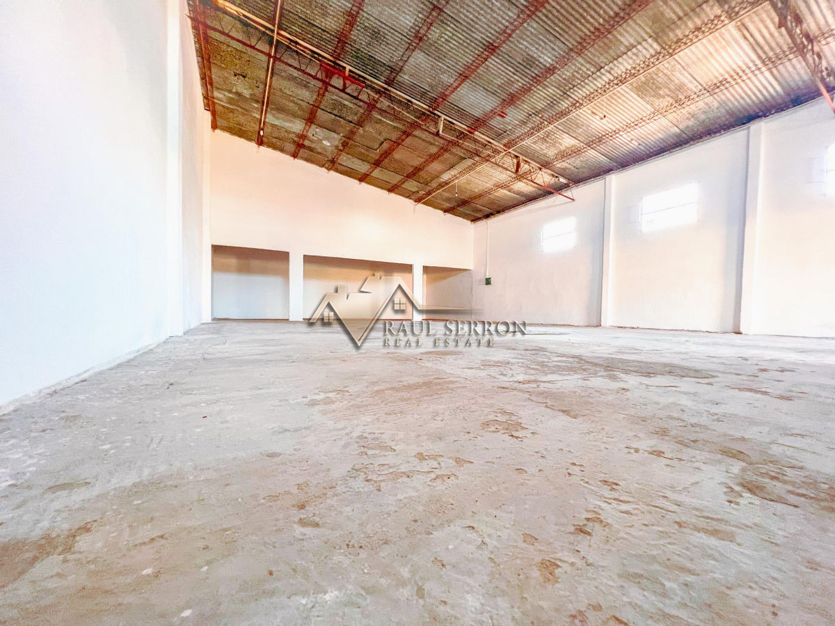 Local Comercial ID.1038 - Local - Maldonado