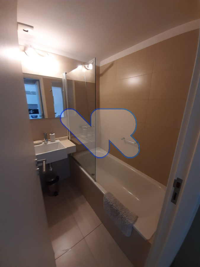 Apartamento ID.40 - VENDO DEPTO MODERNO 2 DORM, 1 BAÑO y 1 TOALETTE CON PARRILLERO Y PISCINA