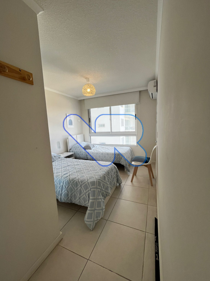 Apartamento ID.54 - Alquilo temporada apartamento, 2 dormitorios, 2 baños, con excelentes Amenities!!