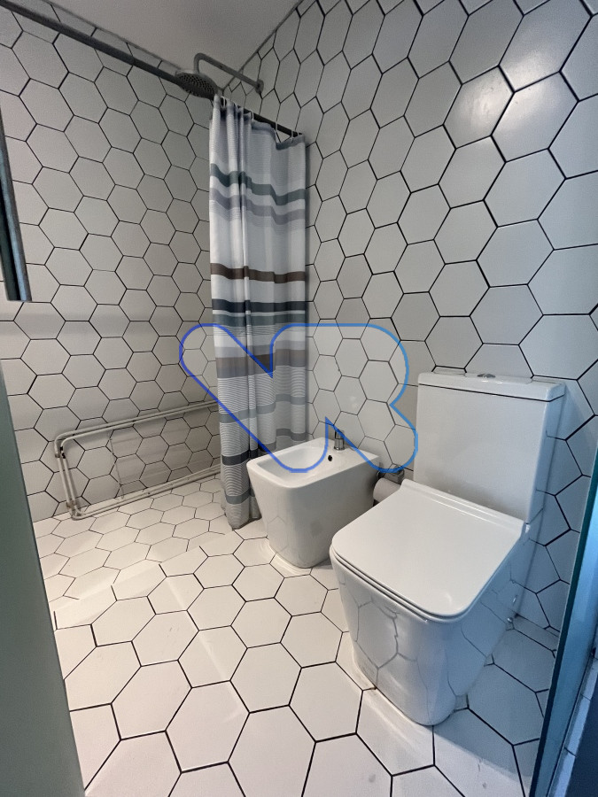 Apartamento ID.10 - VENDO Apartamento De Diseño,  amplio y moderno 3 Dormitorios En Suite, Amplio Con Parrillero, 2 Garage  Playa mansa , Punta del este