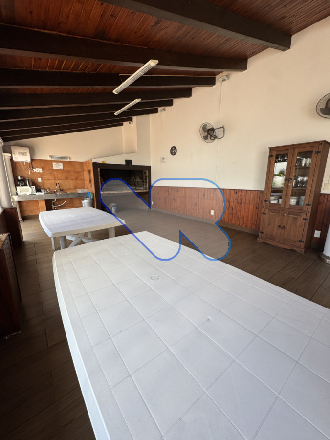 Apartamento ID.198 - Apartamento en VENTA 3 dormitorios Piso alto con vista Punta del Este