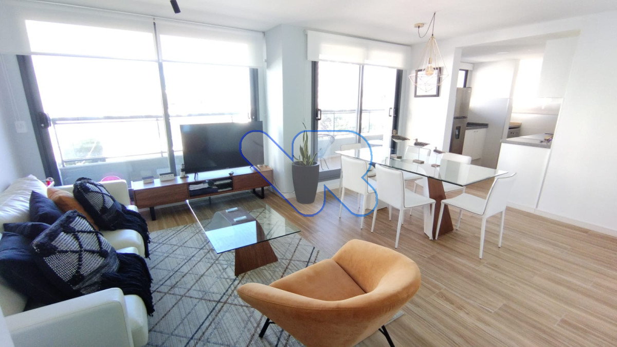 Apartamento ID.152 - Alquiler anual apartamento 2 dormitorios 2 baños Brava Punta del este con terraza y amenities