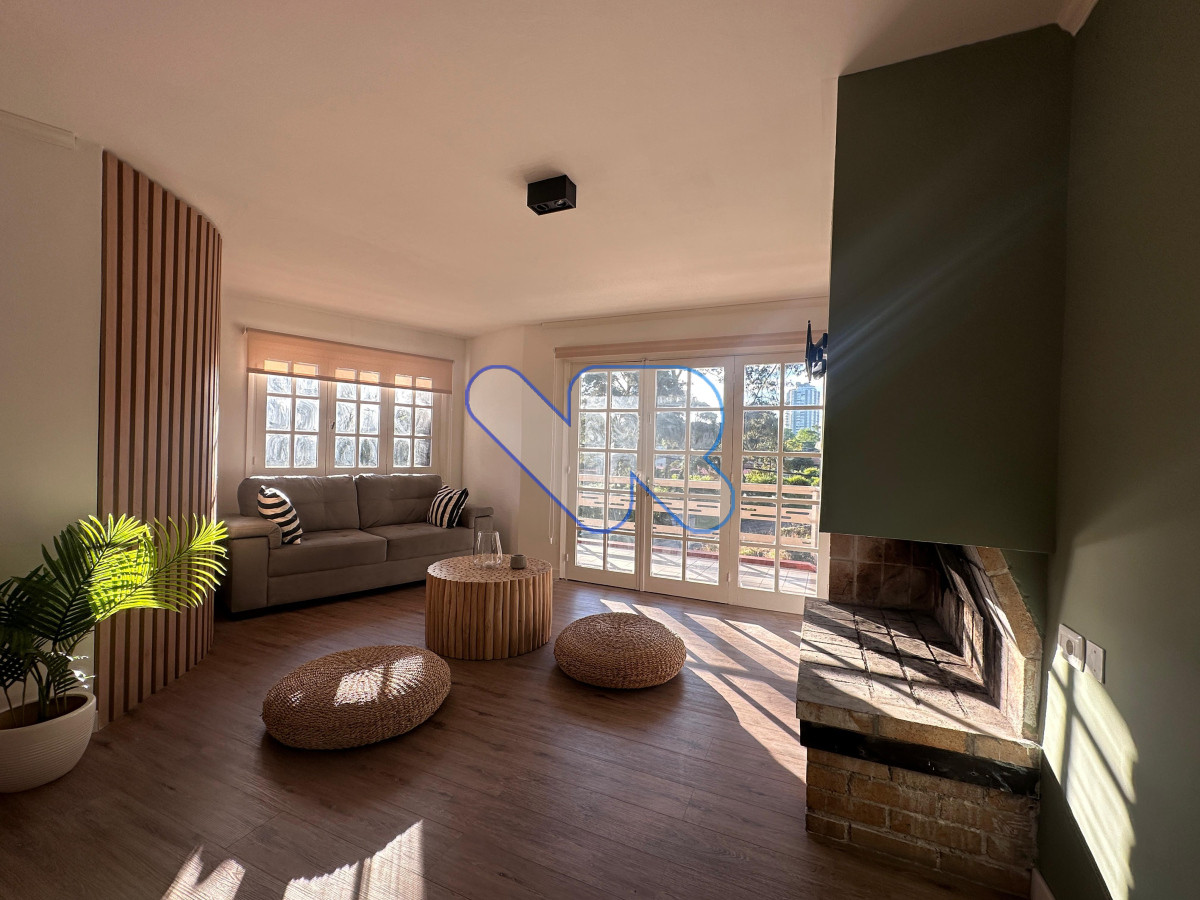 Apartamento ID.165 - Vendo hermoso apartamento amplio, reciclado y muy bien equipado Zona Cantegrill Punta del Este