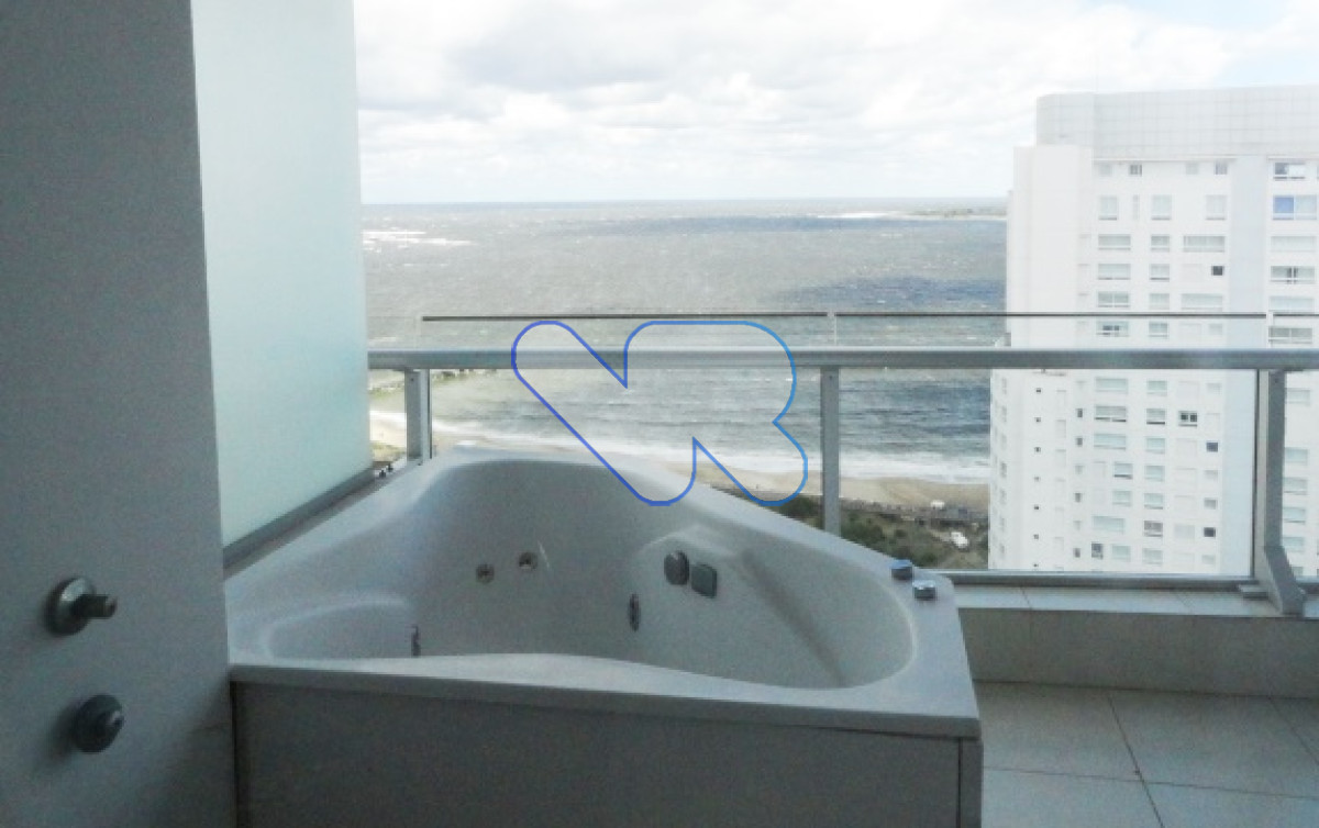 Apartamento ID.177 - Venta Apartamento Mansa Punta del Este  Piso alto 2 Dormitorios y Amenities premium