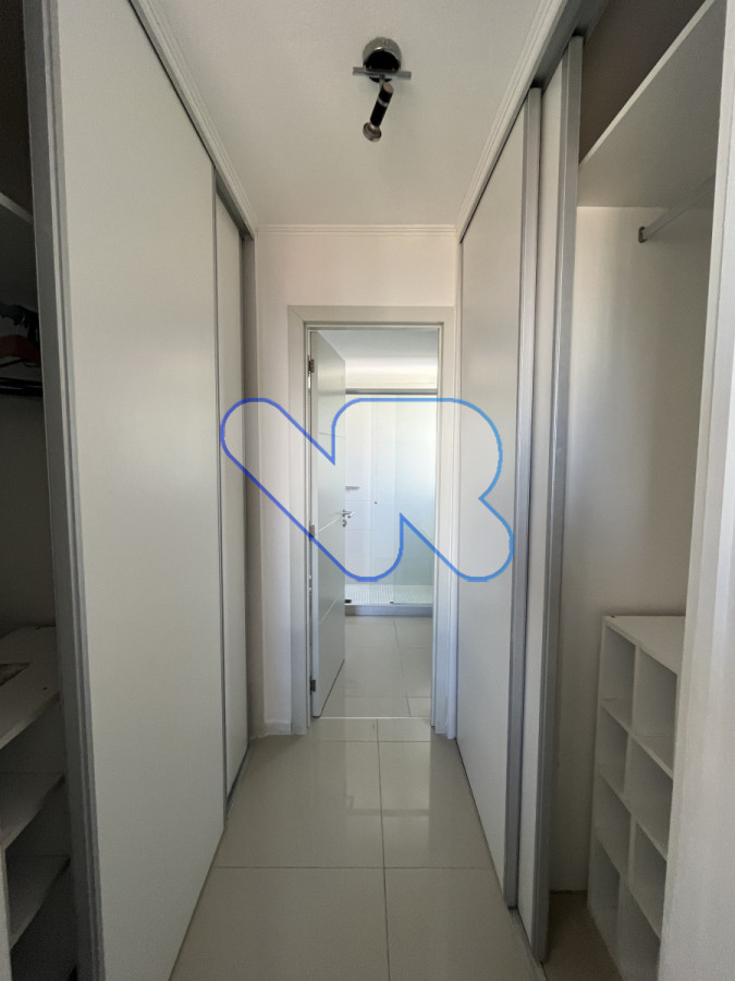Apartamento ID.176 - Vendo apartamento bien ubicado en Punta del Este dos dormitorios y dos baños, terraza con parrillero