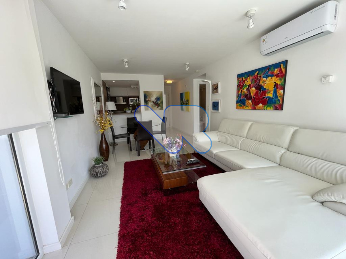 Apartamento ID.124 - Alquiler temporal Hermoso Apartamento de 1 Dormitorio en Playa Mansa - Comodidades de Lujo