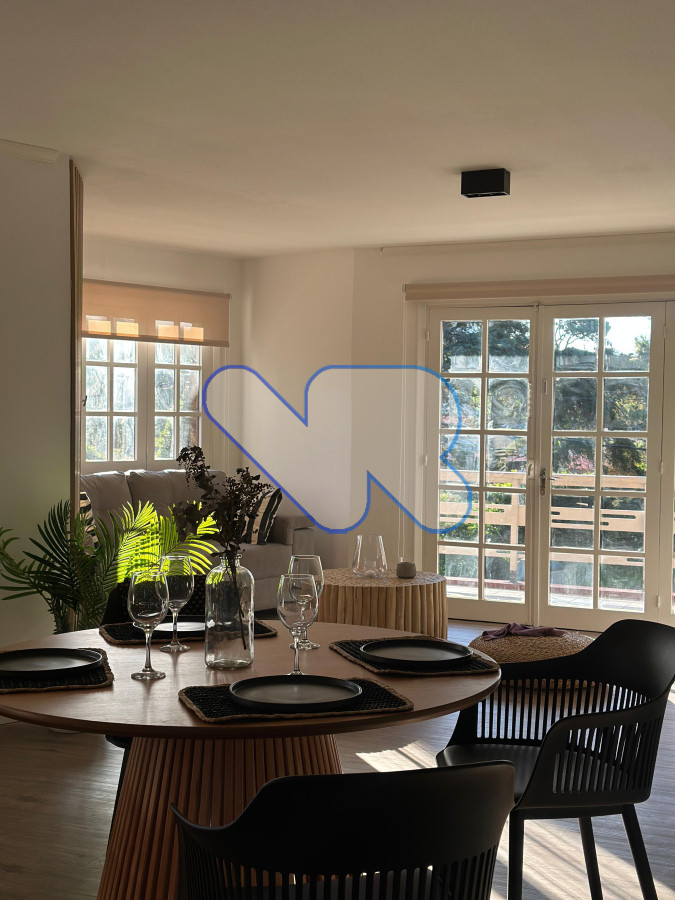 Apartamento ID.165 - Vendo hermoso apartamento amplio, reciclado y muy bien equipado Zona Cantegrill Punta del Este