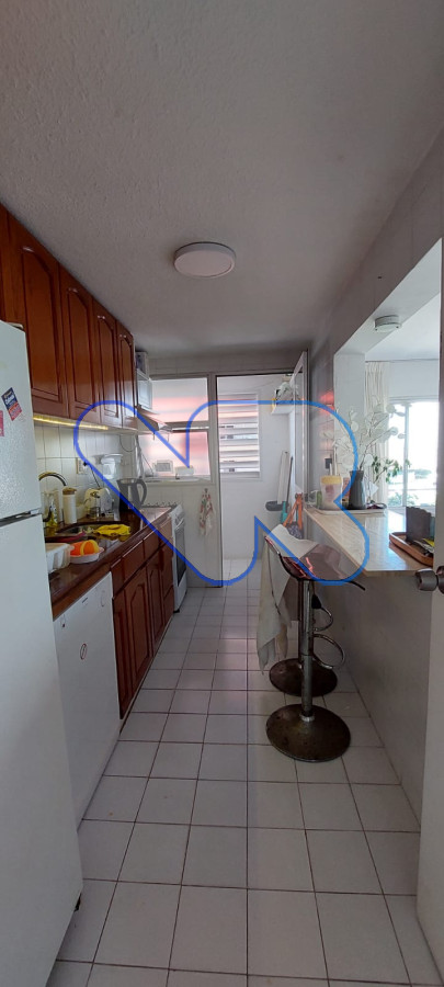 Apartamento ID.112 - Vendo apartamento Punta del este 3 dormitorios con terraza parrillero