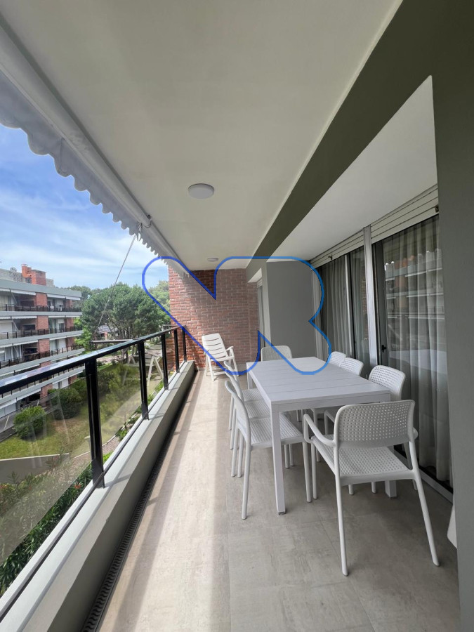 Apartamento ID.82 - Alquilo temporal hermoso apartamento moderno 4 dorm con amenities