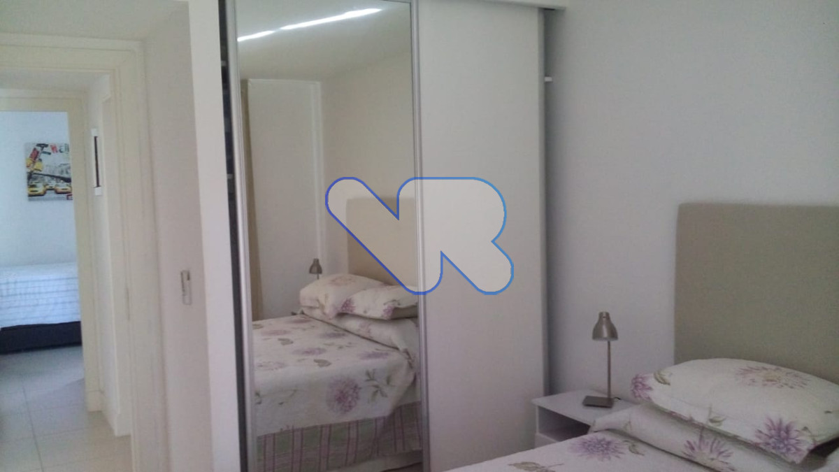 Apartamento ID.153 - Venta apartamento 2 dormitorios Terraza con parrillero y Amenities  Brava Punta del Este