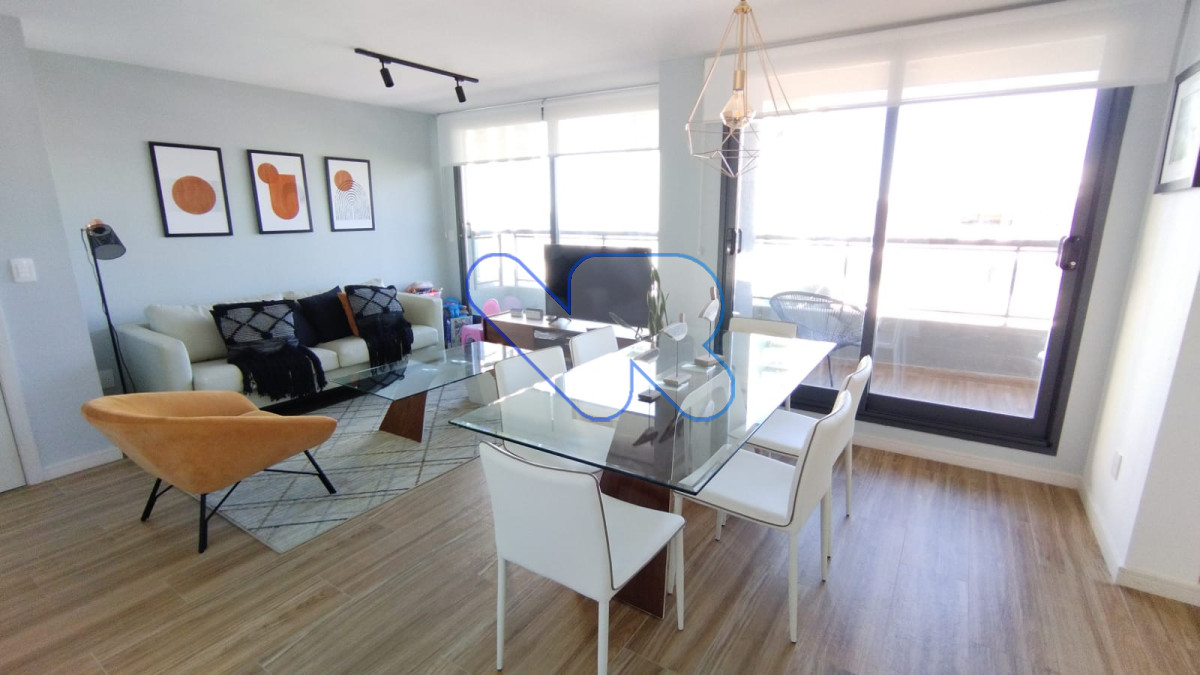 Apartamento ID.152 - Alquiler anual apartamento 2 dormitorios 2 baños Brava Punta del este con terraza y amenities