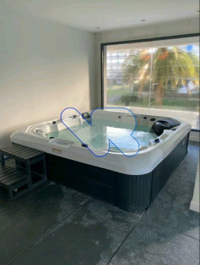 Apartamento ID.152 - Alquiler anual apartamento 2 dormitorios 2 baños Brava Punta del este con terraza y amenities