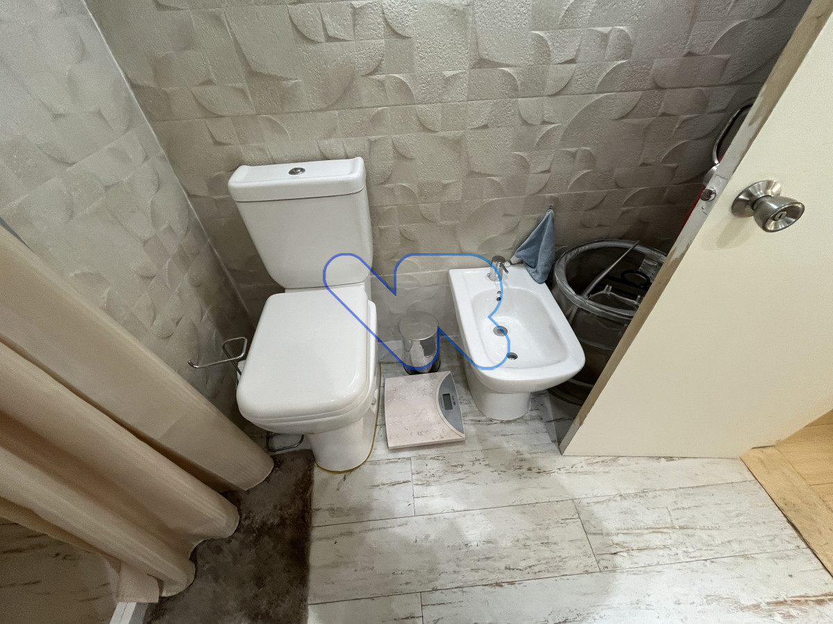 Apartamento ID.163 - Vendo hermoso apartamento 4 dormitorios reciclado para vivir todo el año Punta del Este
