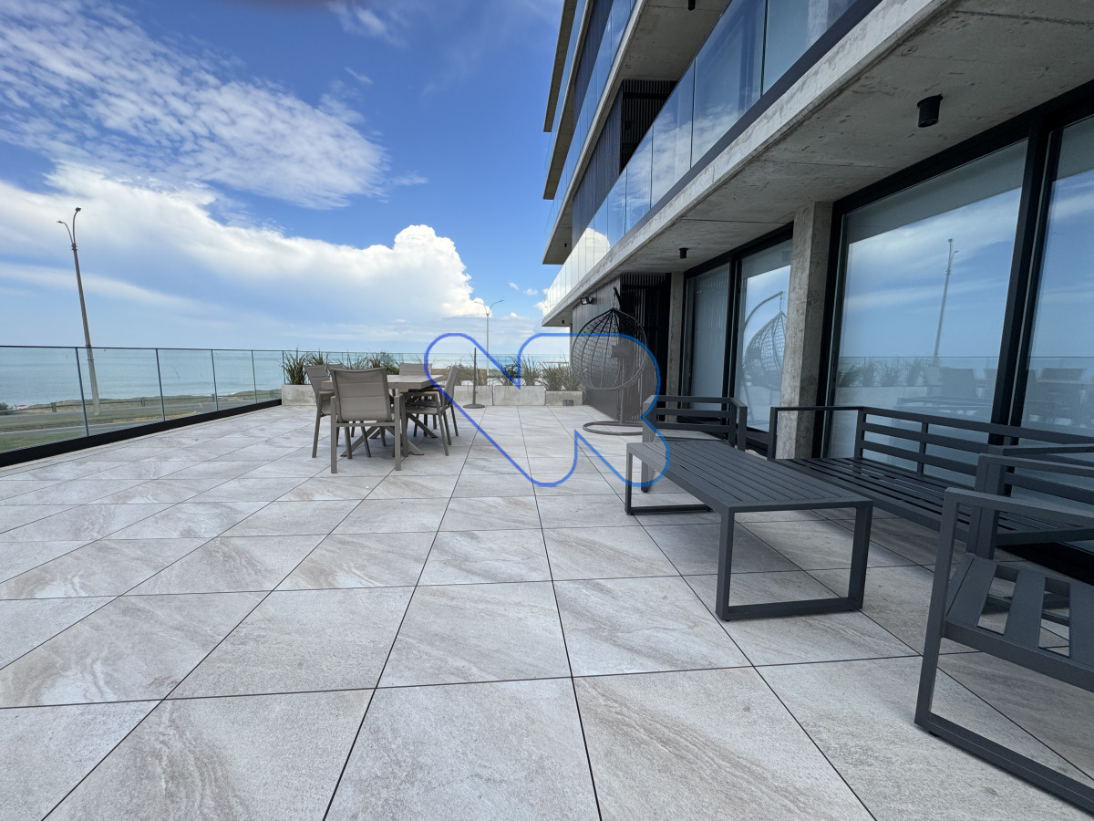 Apartamento ID.174 - Alquiler temporal apartamento dos dormitorios primera linea playa mansa Punta del Este