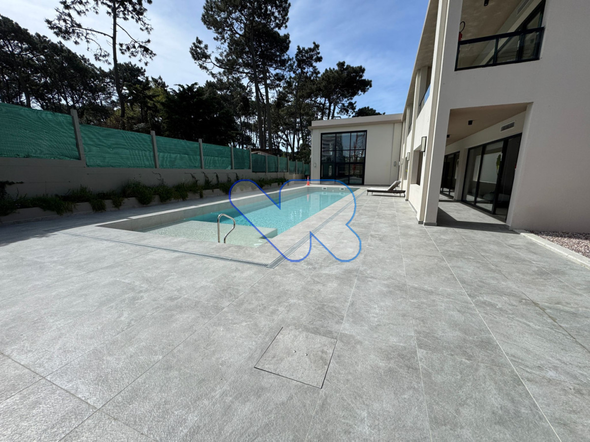 Apartamento ID.205 - Alquiler Invernal - Apartamento 1 Dormitorio en Torre Premium  Roosevelt Mansa