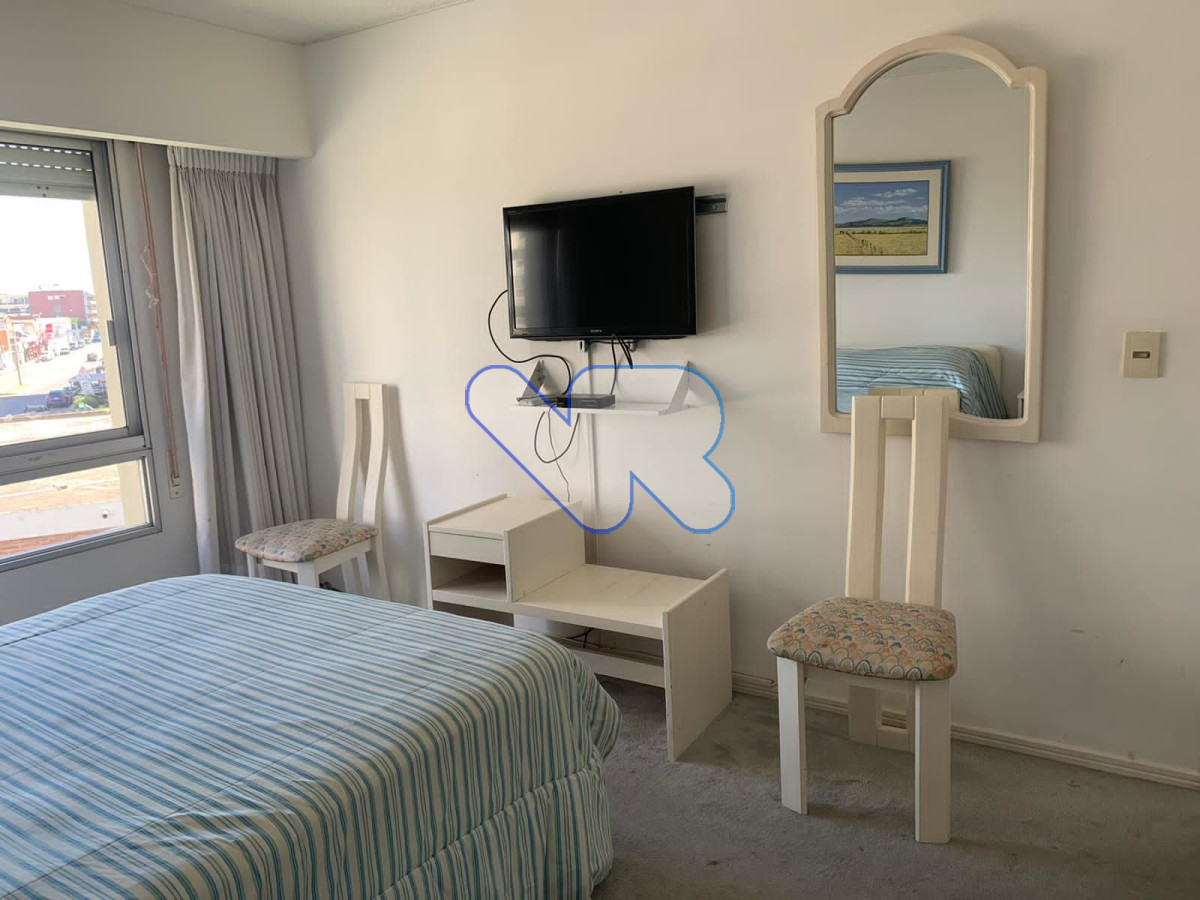 Apartamento ID.78 - VENDO y ALQUILO TEMPORAL  BRAVA 3 dorm, 2 baños con vista 