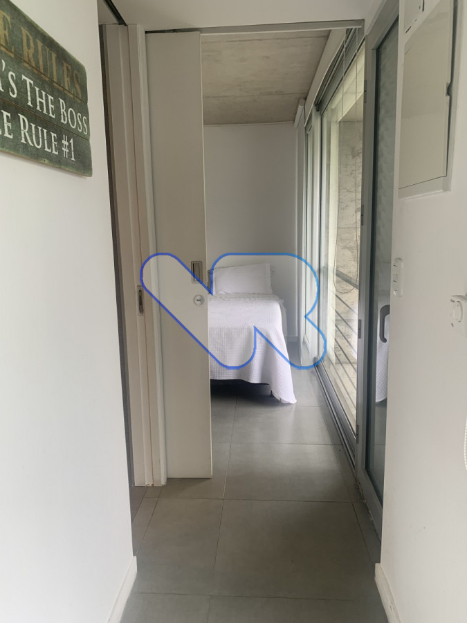 Apartamento ID.116 - Venta apartamento moderno 2 dormitorios (1 en suite), 2 baños con parrillero propio, piscina y garage