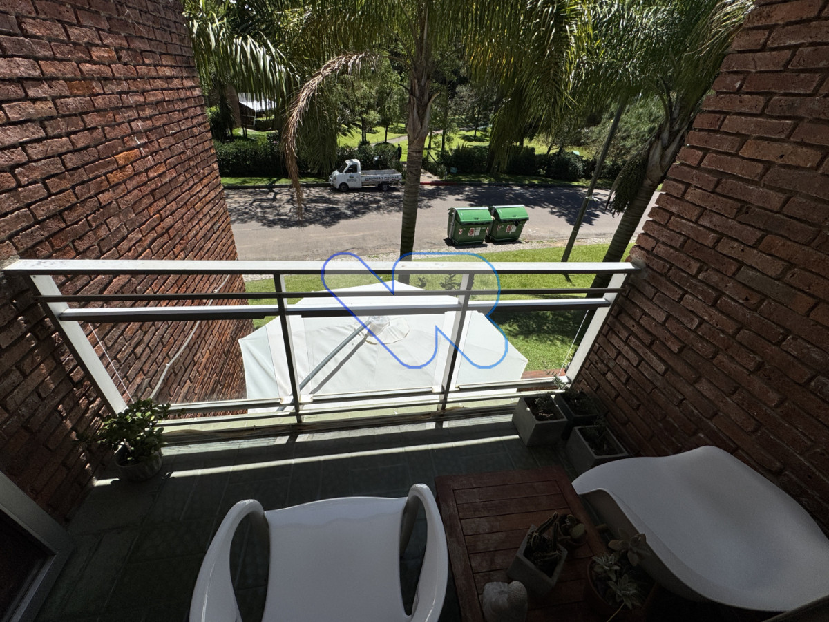 Apartamento ID.202 - Alquiler temporal Punta del Este Playa Mansa | 2 Dormitorios, 2 baños. Complejo Full Amenities - Enero 2026