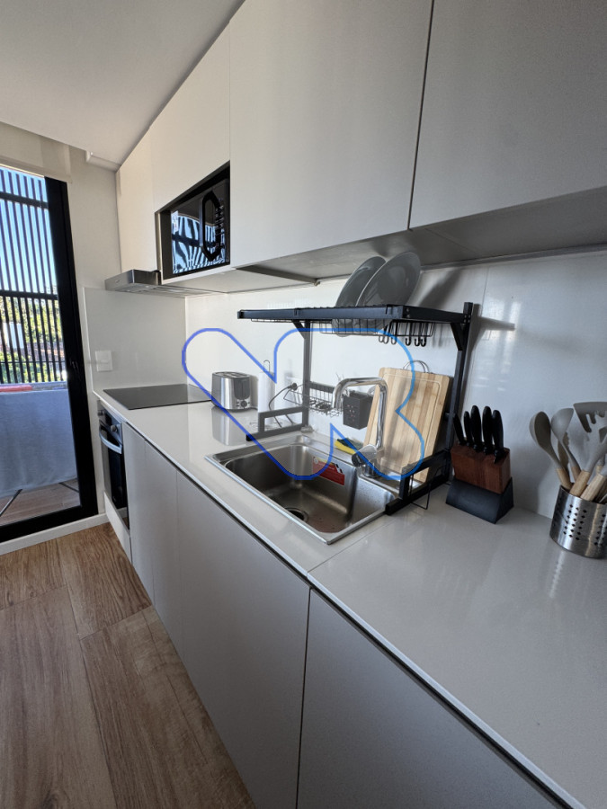 Apartamento ID.203 - Alquilo excelente apto moderno temporada 2 dormitorios frente al mar, Punta del este, playa mansa