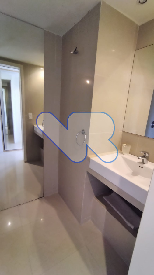 Apartamento ID.26 - VENDO APARTAMENTO 3 SUITES MAS DEP. DE SERVICIO