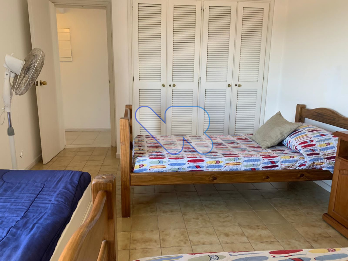 Apartamento ID.78 - VENDO y ALQUILO TEMPORAL  BRAVA 3 dorm, 2 baños con vista 