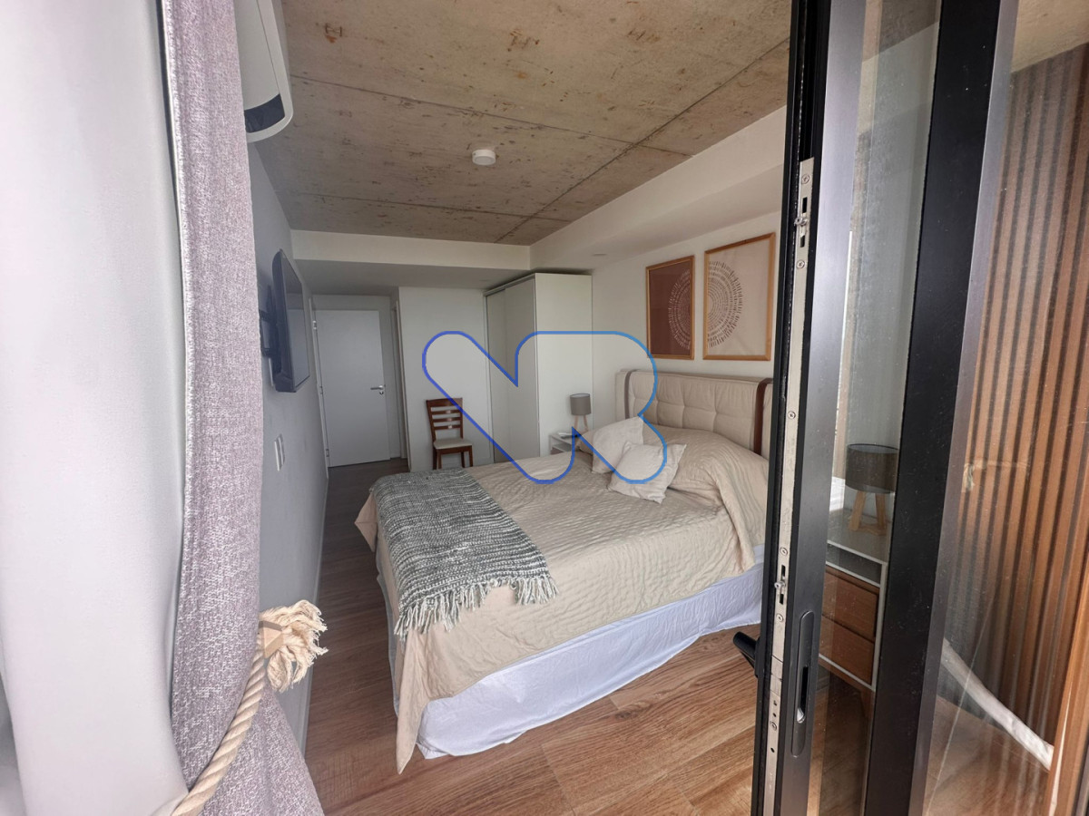 Apartamento ID.203 - Alquilo excelente apto moderno temporada 2 dormitorios frente al mar, Punta del este, playa mansa