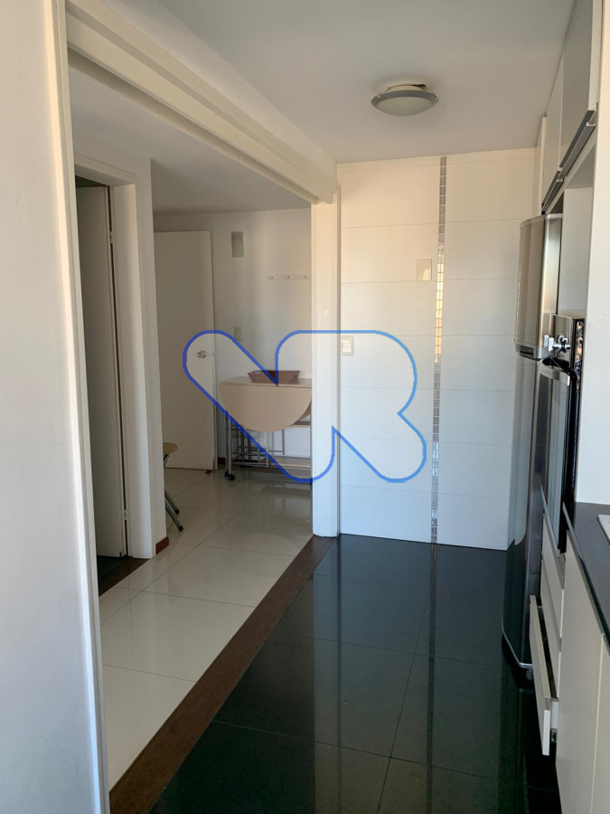 Apartamento ID.135 - Oportunidad! Vendo apartamento Península Punta  del Este 3 dormitorios y dependencia de serv Piscina climatizada Amenities