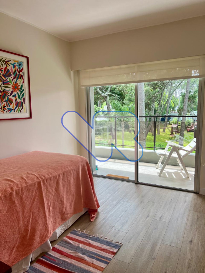 Apartamento ID.82 - Alquilo temporal hermoso apartamento moderno 4 dorm con amenities