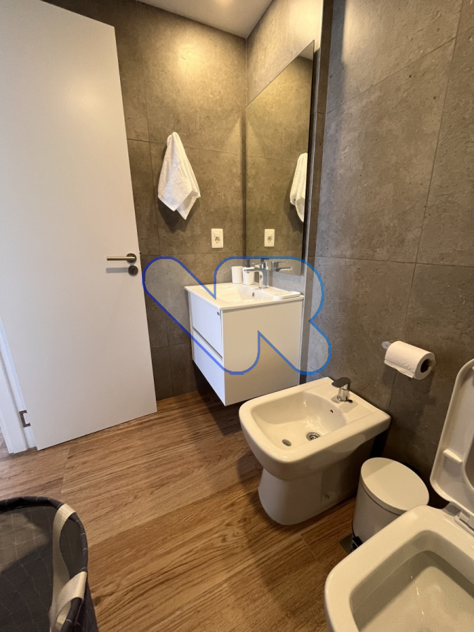 Apartamento ID.155 - Alquilo temporal Hermoso apto en Alquiler Punta del Este frente al mar,  2 dormitorios, 2 baños, excelente ubicación. Punta del Este