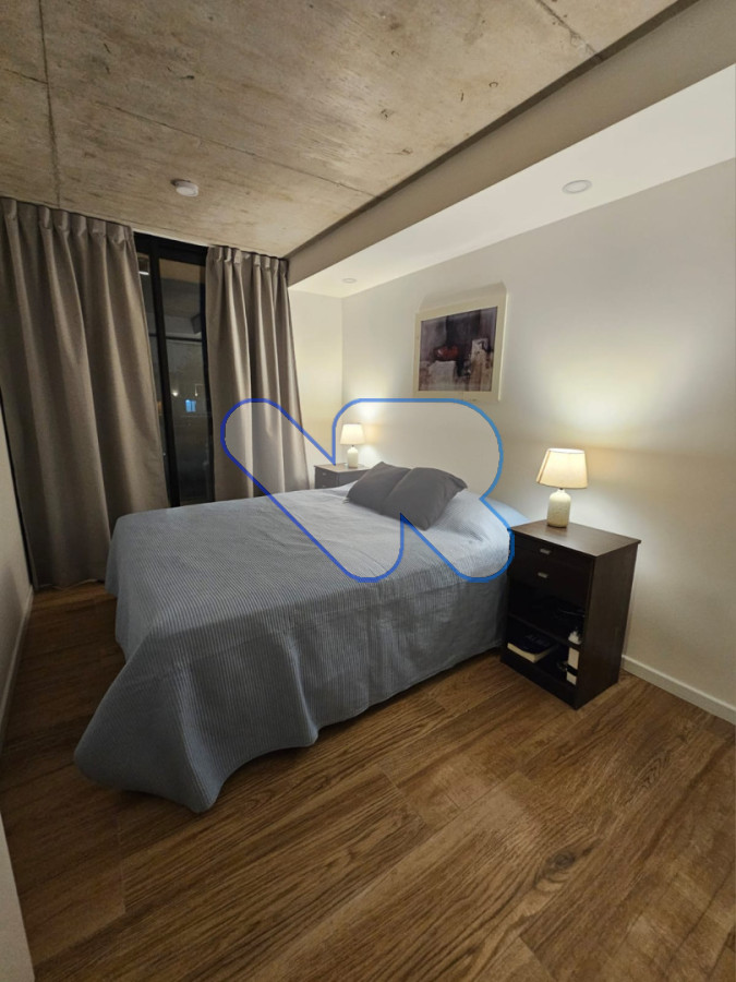 Apartamento ID.210 - Alquiler Anual 2 dormitorios 2 baños - con Garage y Amenties ,  Punta del Este,  Edificio Nuevo Frente al Mar