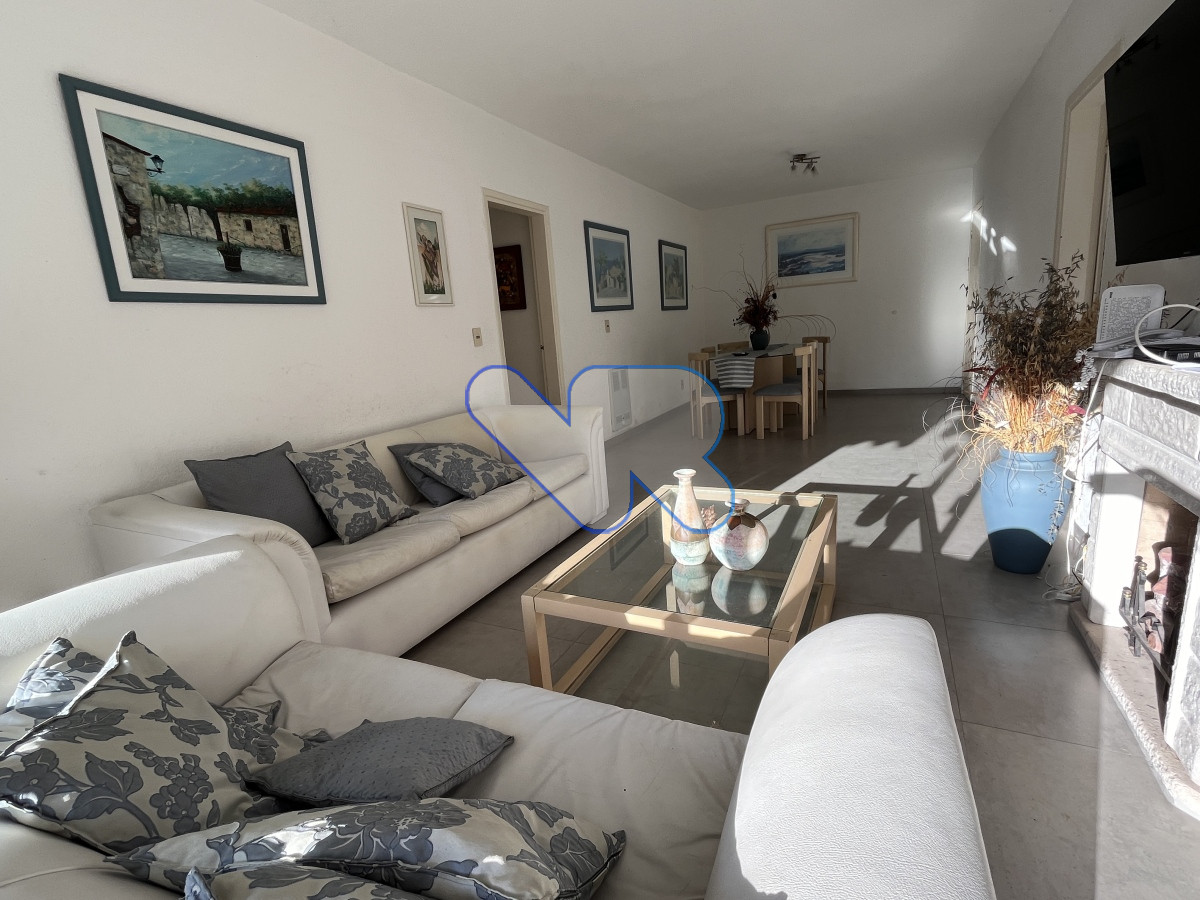 Apartamento ID.160 - Vendo apartamento en la Mansa Punta del Este 3 dormitorios