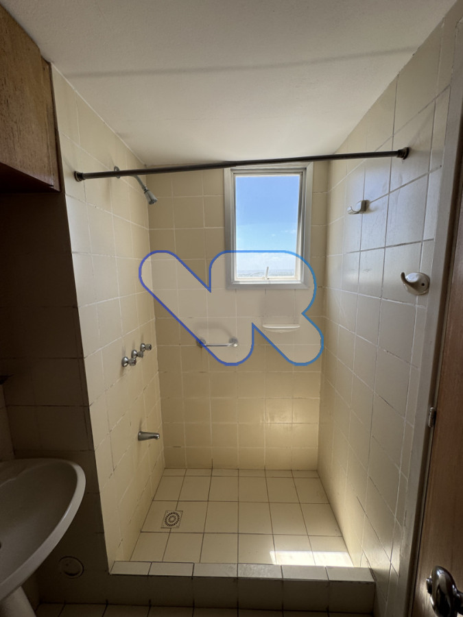 Apartamento ID.198 - Apartamento en VENTA 3 dormitorios Piso alto con vista Punta del Este