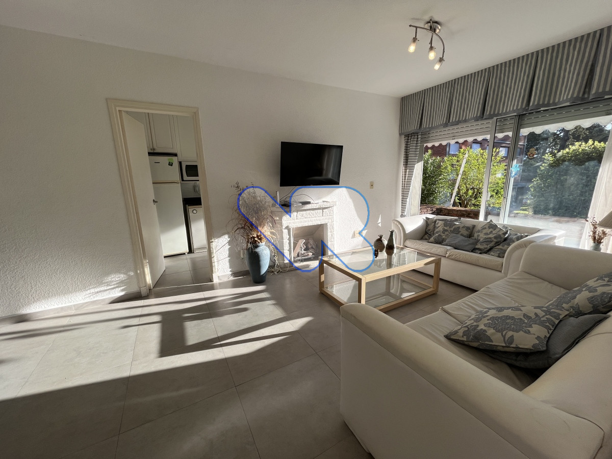 Apartamento ID.160 - Vendo apartamento en la Mansa Punta del Este 3 dormitorios