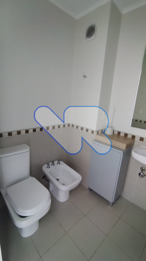 Apartamento ID.201 - Oportunidad VENTA apartamento 3 dormitorios 3 baños Brava Excelentes amenities 