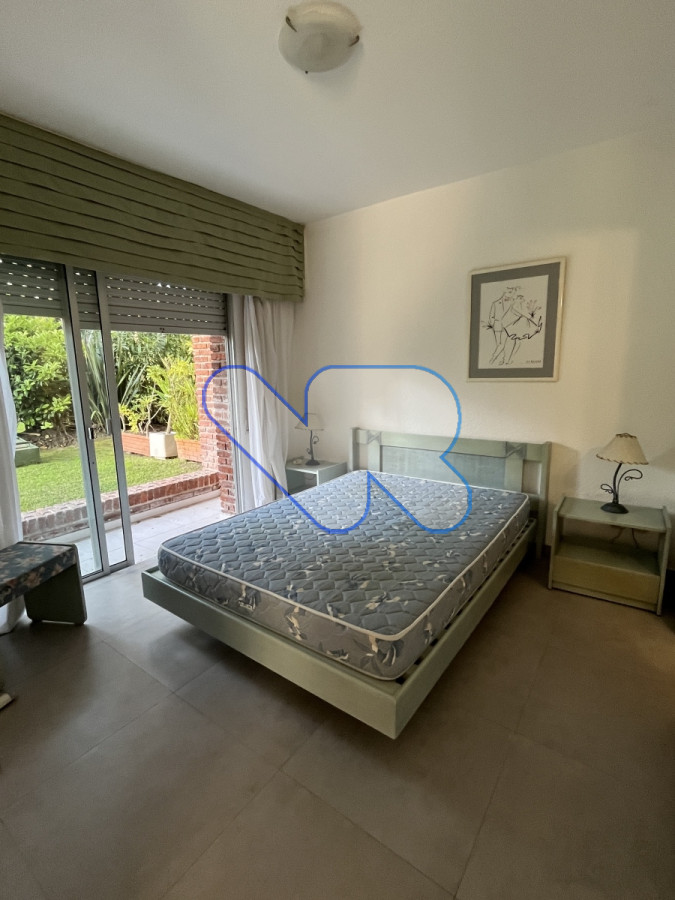 Apartamento ID.160 - Vendo apartamento en la Mansa Punta del Este 3 dormitorios